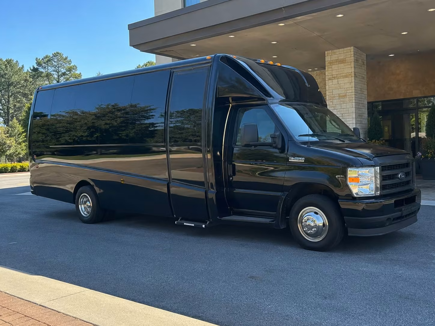 20 passenger minibus